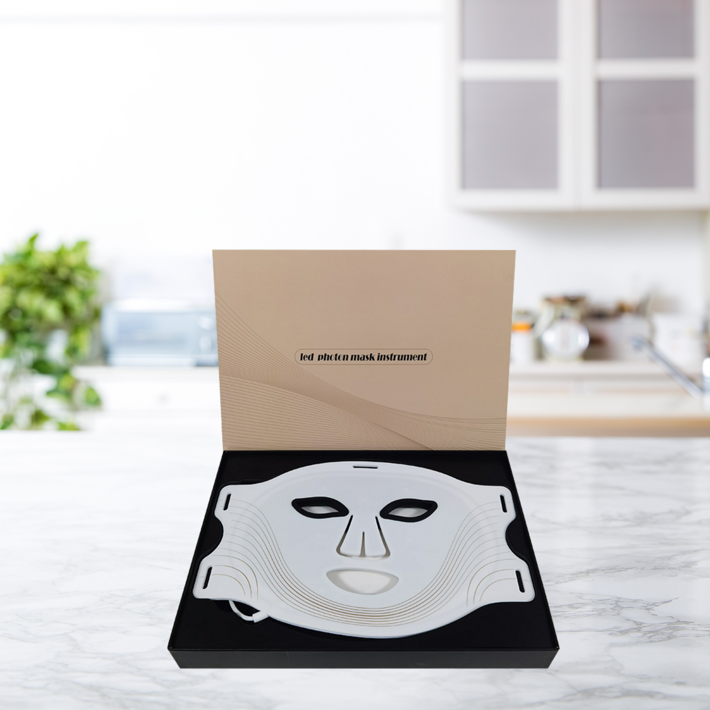 The LJUSTRE Mask